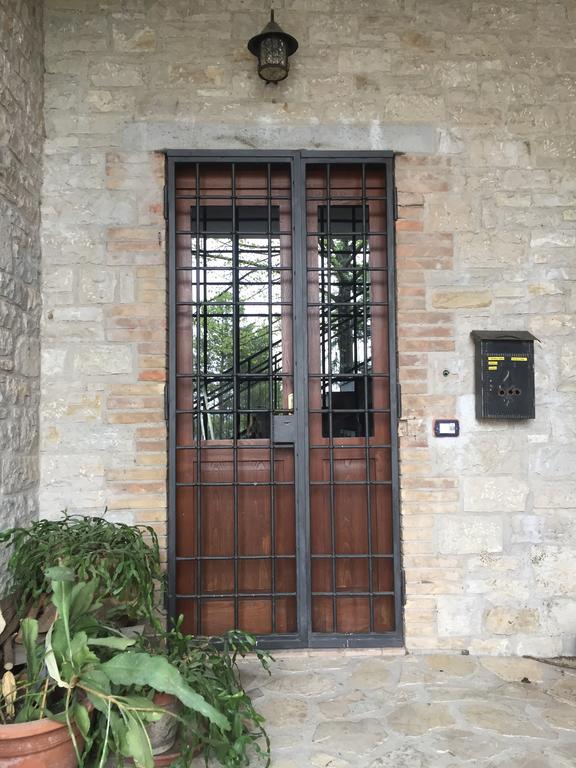 Appartamento Dell Agriturismo Pane E Olio Тоди Екстериор снимка